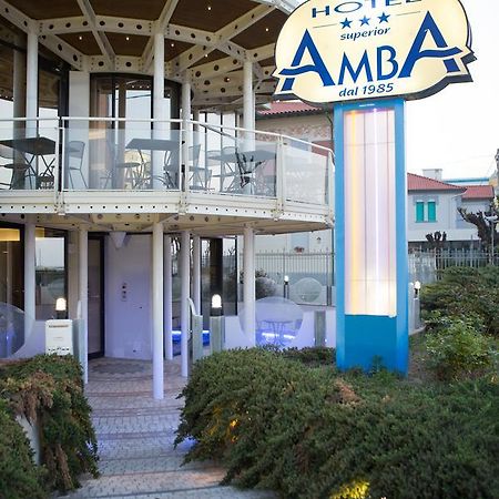 Amba Hotel Rimini Bagian luar foto