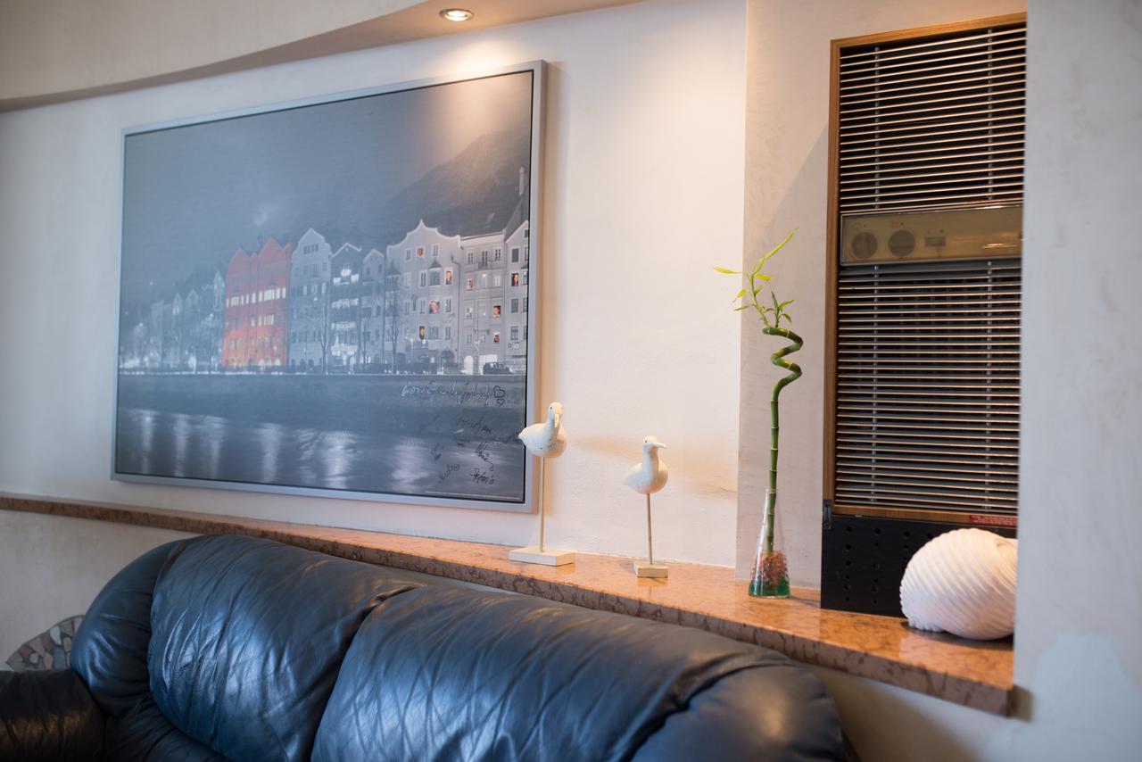 Amba Hotel Rimini Bagian luar foto