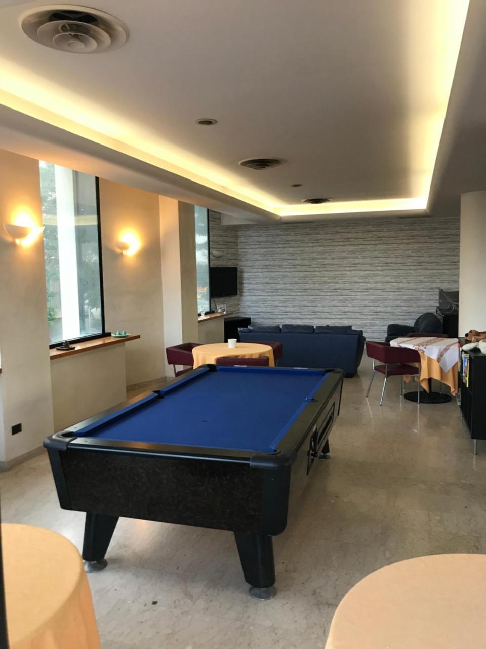 Amba Hotel Rimini Bagian luar foto